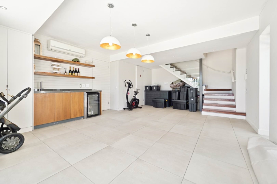 5 Bedroom Property for Sale in Camps Bay Western Cape